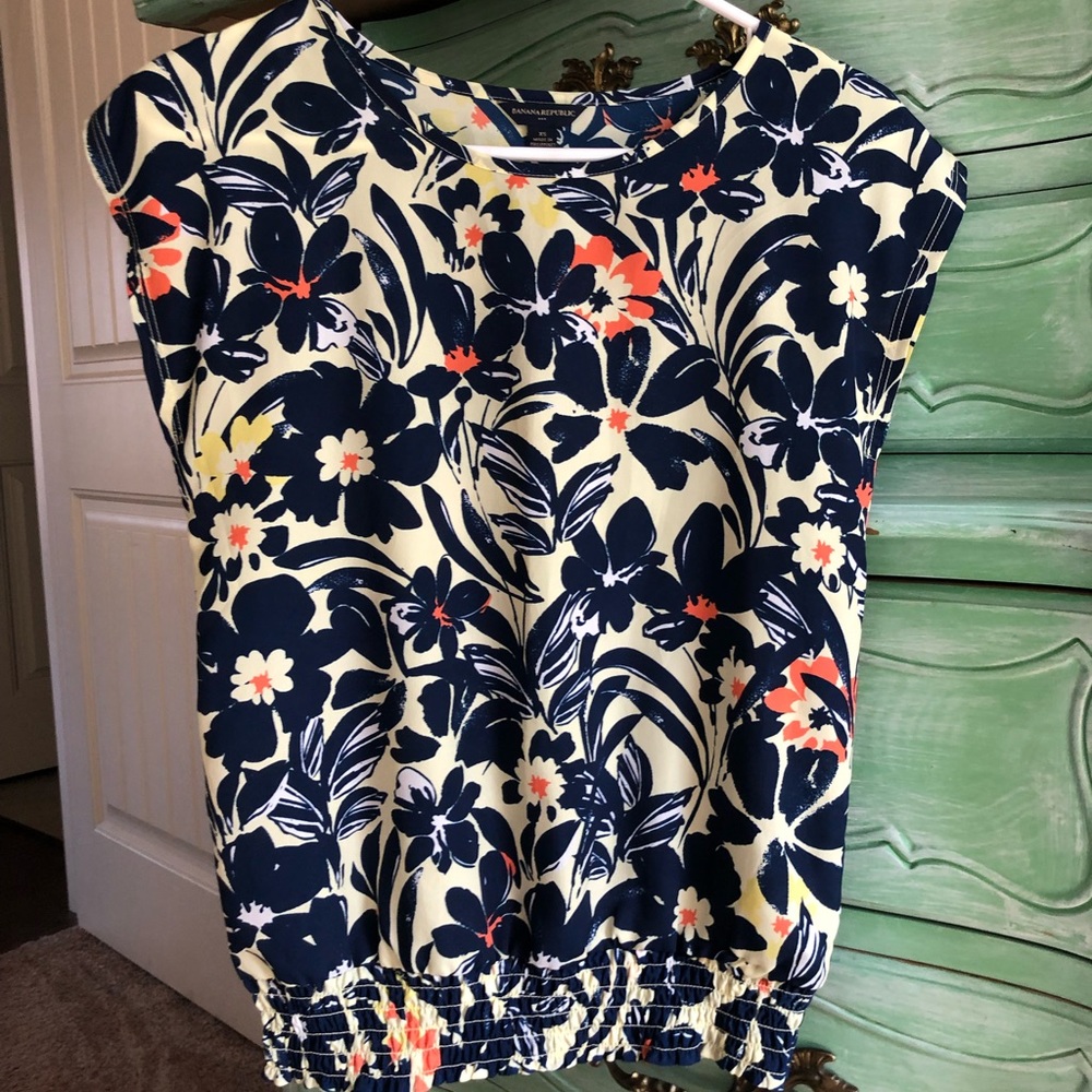 Pretty top
